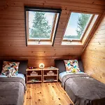 Dom Marzen Z Jacuzzi Pod Gwiazdami