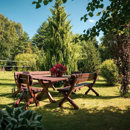 Dom Marzen Z Jacuzzi Pod Gwiazdami فيلة