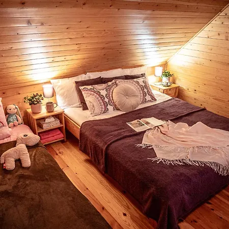 Dom Marzen Z Jacuzzi Pod Gwiazdami فيلة كوبالينو