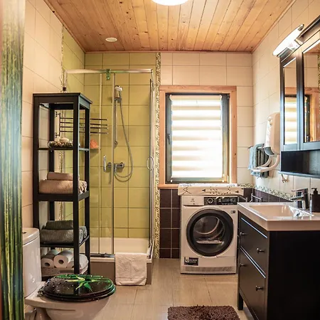 Dom Marzen Z Jacuzzi Pod Gwiazdami קופלינו