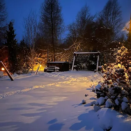 Dom Marzen Z Jacuzzi Pod Gwiazdami וילה