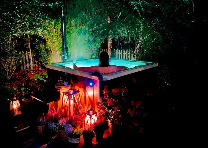 Dom Marzen Z Jacuzzi Pod Gwiazdami