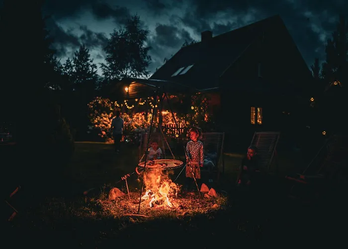Villa Dom Marzen Z Jacuzzi Pod Gwiazdami Kopalino